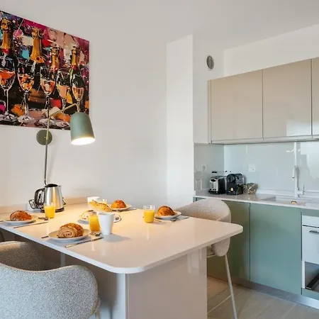 Apartmán Le Coq Elisee - Parking - Ac - Wi-fi - Downtown *