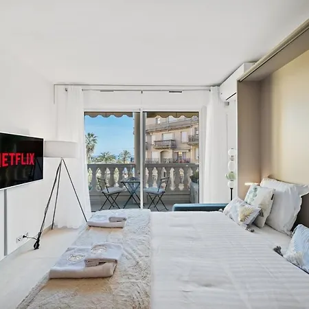 Le Coq Elisee - Parking - Ac - Wi-fi - Downtown Apartmán Menton